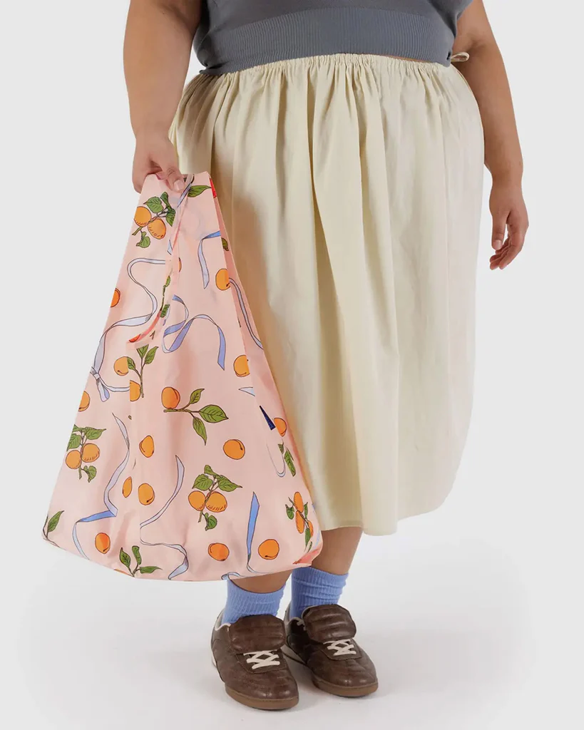 Baggu Reusable Bag - Apricots & Ribbons - Image 4