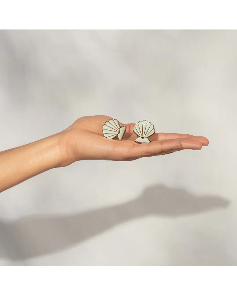 Kitsch Metal Clam Shell Hair Clip 2pc Set - Gold & Pearlized Cream - Image 5