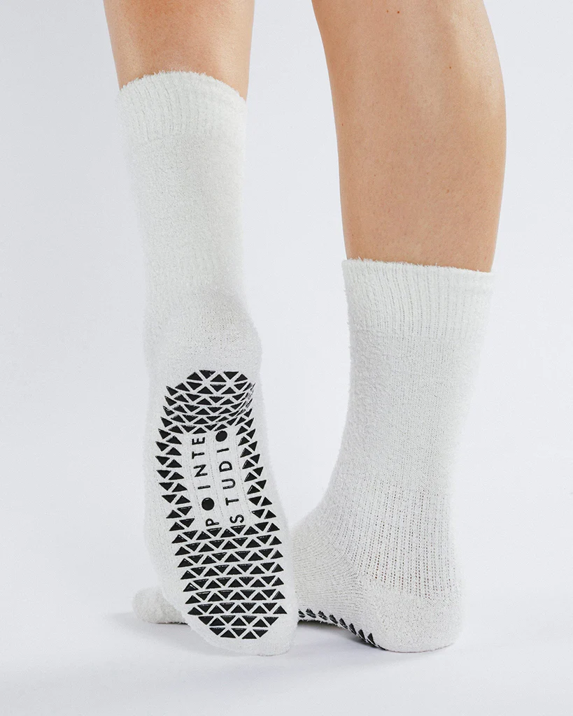 Pointe Studio Happy Cloud Crew Grip Ankle Sock - Womens - Bone - Image 2