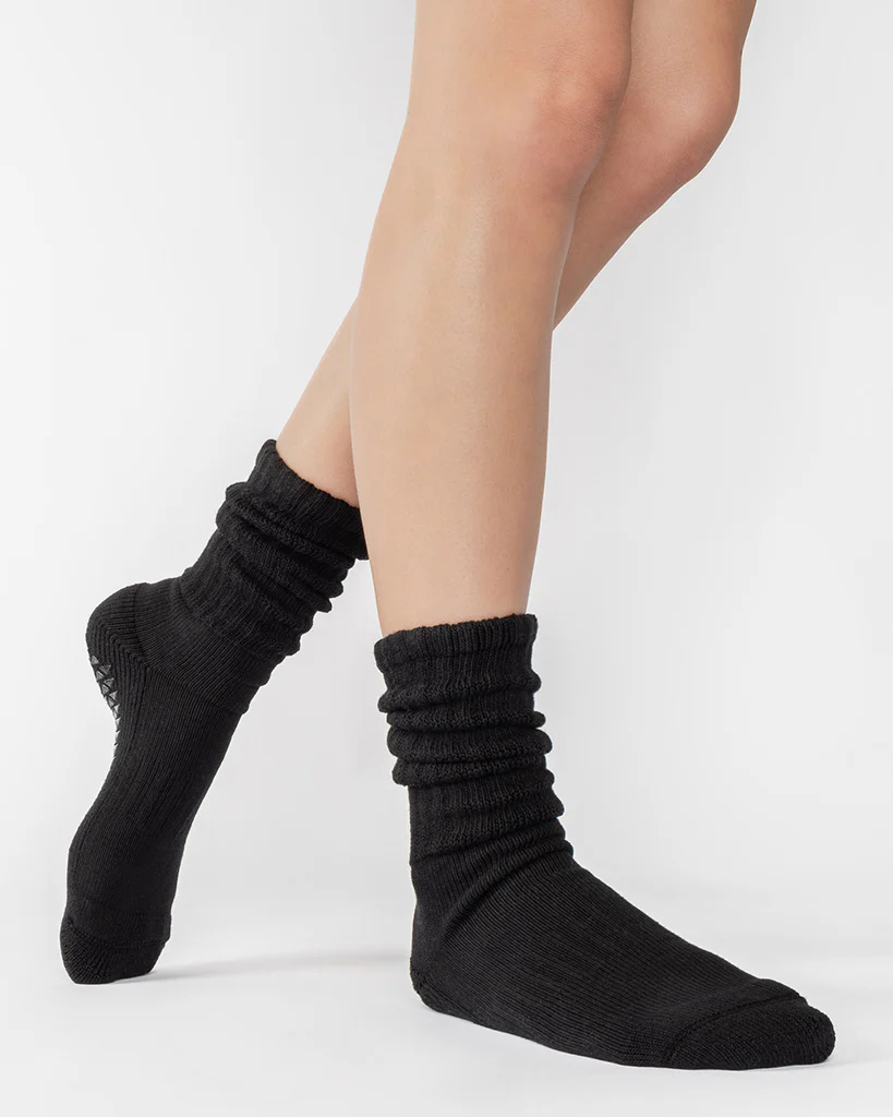 Pointe Studio Slouch Crew Grip Sock - Womens - Black - Image 3