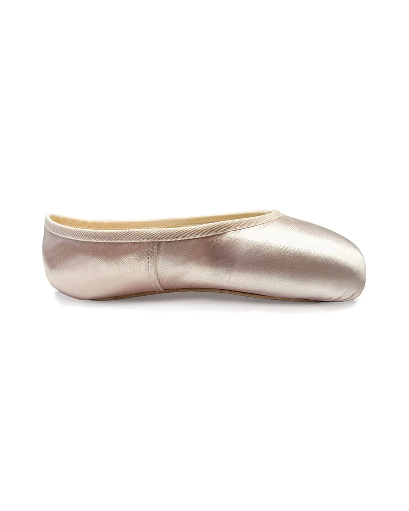 RP Mabe Pointe Shoes - Flex Medium Shank U Vamp -  Womens - Image 2